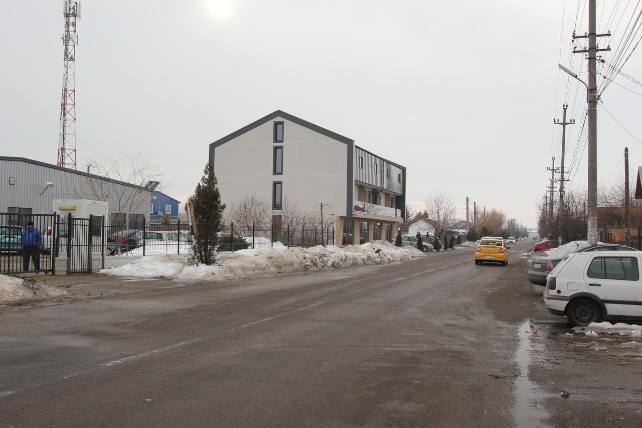 Olteniţa Vila Europaモーテル エクステリア 写真