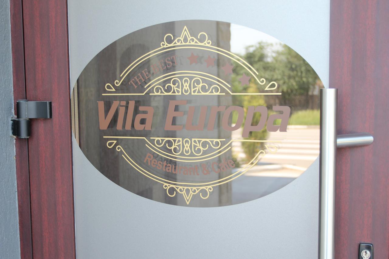 Olteniţa Vila Europaモーテル エクステリア 写真